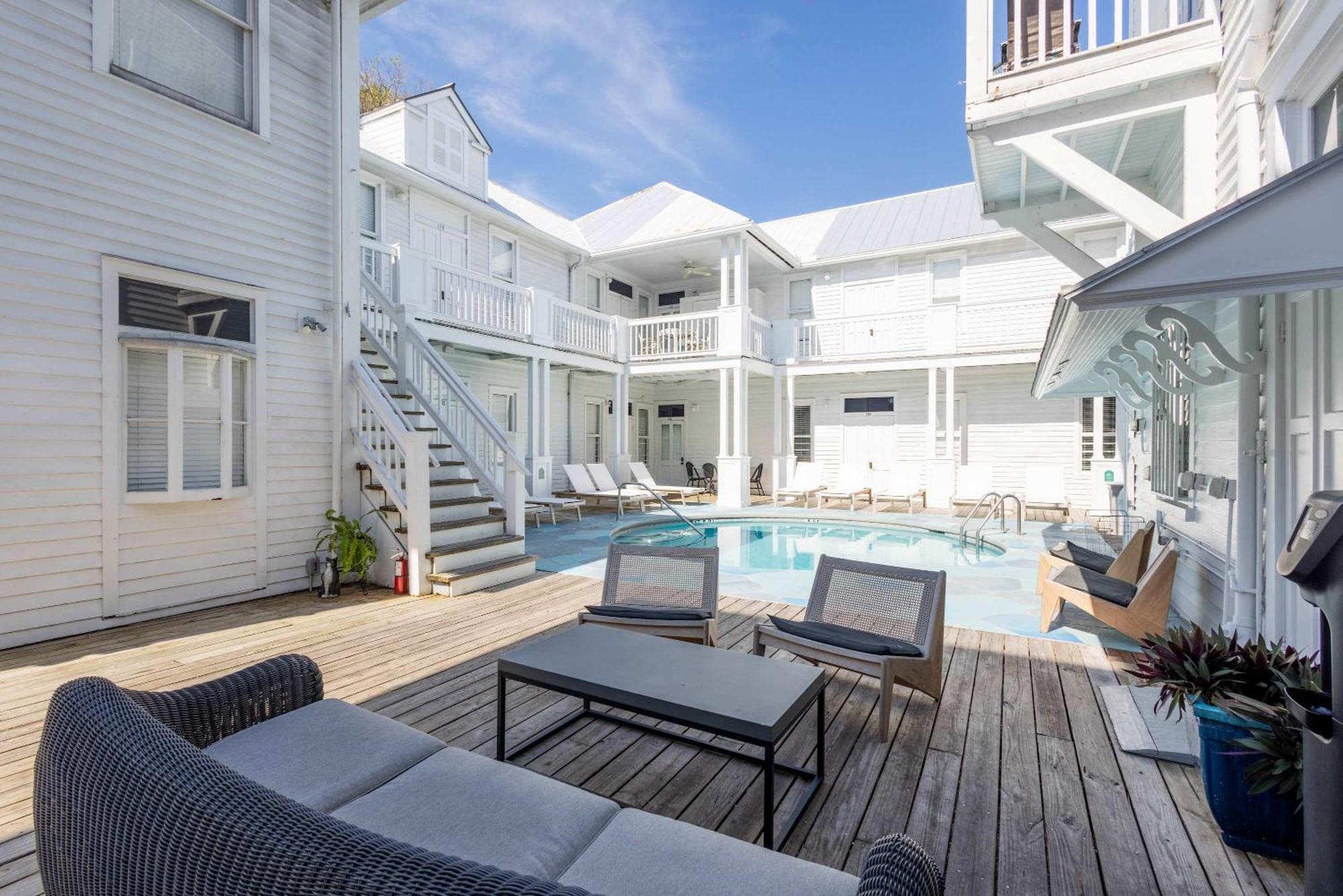 Deluxe King - Curry Mansion With Pool! Key West Exterior foto